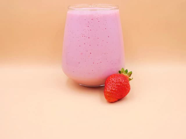 Ile kalorii ma koktajl owocowy? Zaskakujące wartości kaloryczne! Ile kalorii ma koktajl owocowy? Zaskakujące wartości kaloryczne!