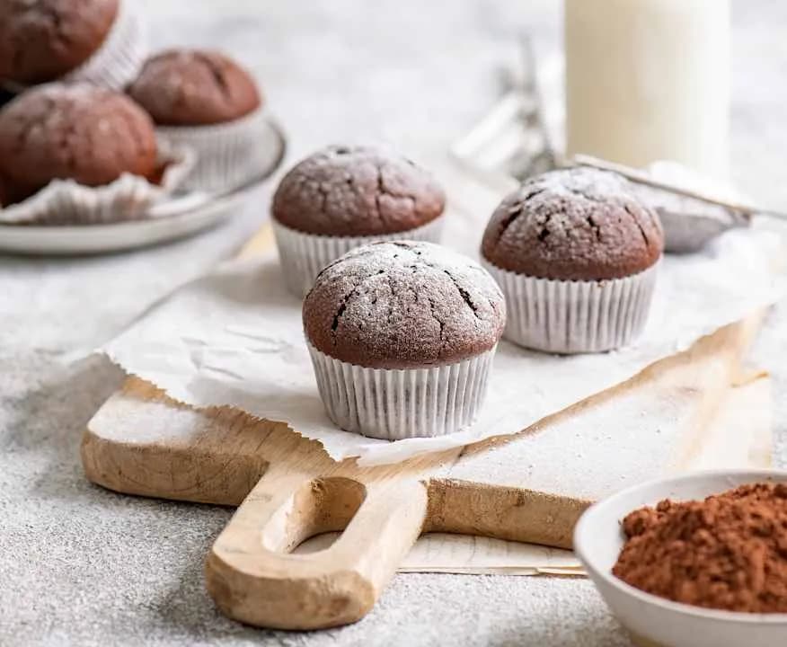 Ile piec muffinki czekoladowe, aby były idealnie puszyste? Ile piec muffinki czekoladowe, aby były idealnie puszyste?