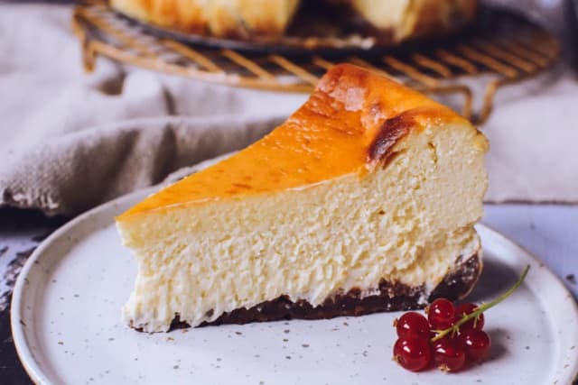 Czy sernik baskijski jest pyszny czy przepyszny? Opinie i smaki Czy sernik baskijski jest pyszny czy przepyszny? Opinie i smaki