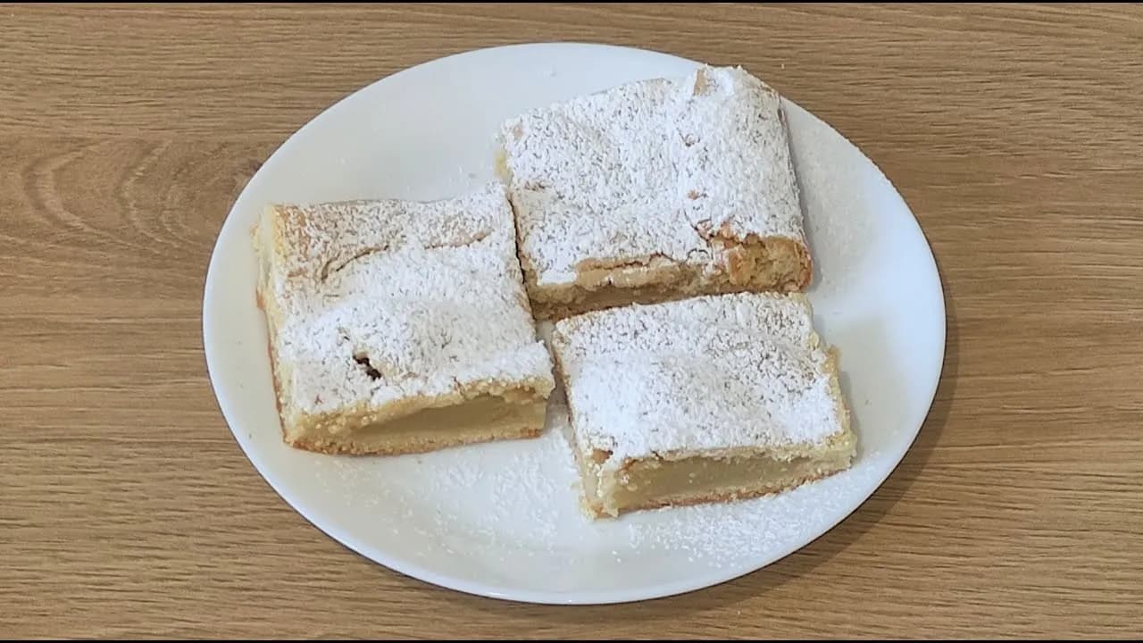Najlepsza szarlotka, która rozpływa się w ustach - przepis na sukces Najlepsza szarlotka, która rozpływa się w ustach - przepis na sukces