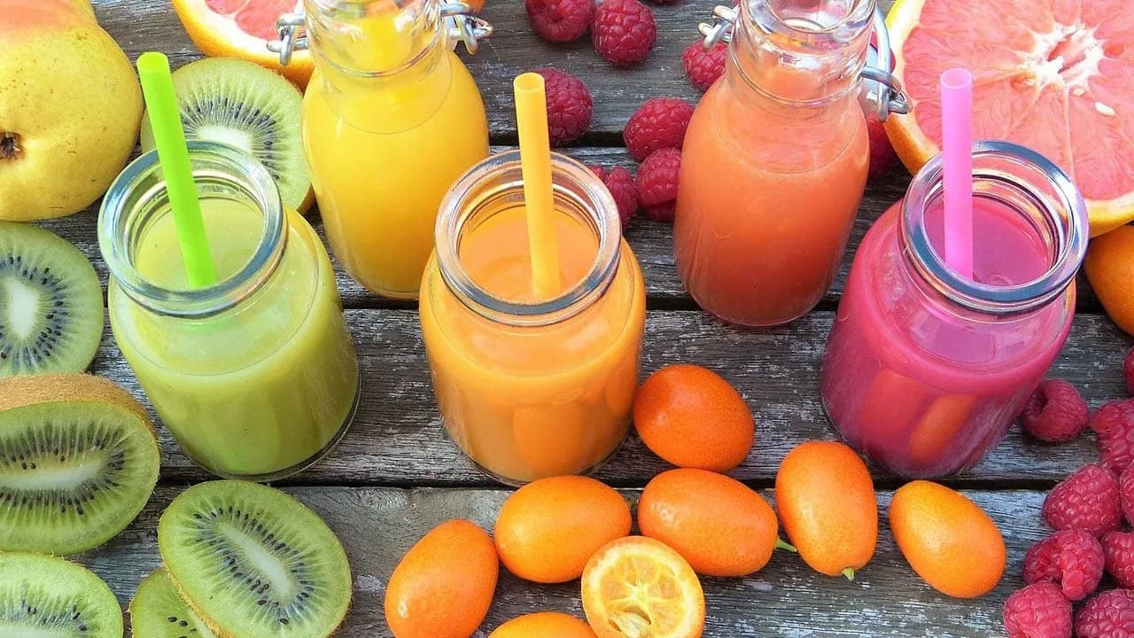 Czy herbata owocowa jest zdrowa? Poznaj korzyści i zagrożenia Czy herbata owocowa jest zdrowa? Poznaj korzyści i zagrożenia